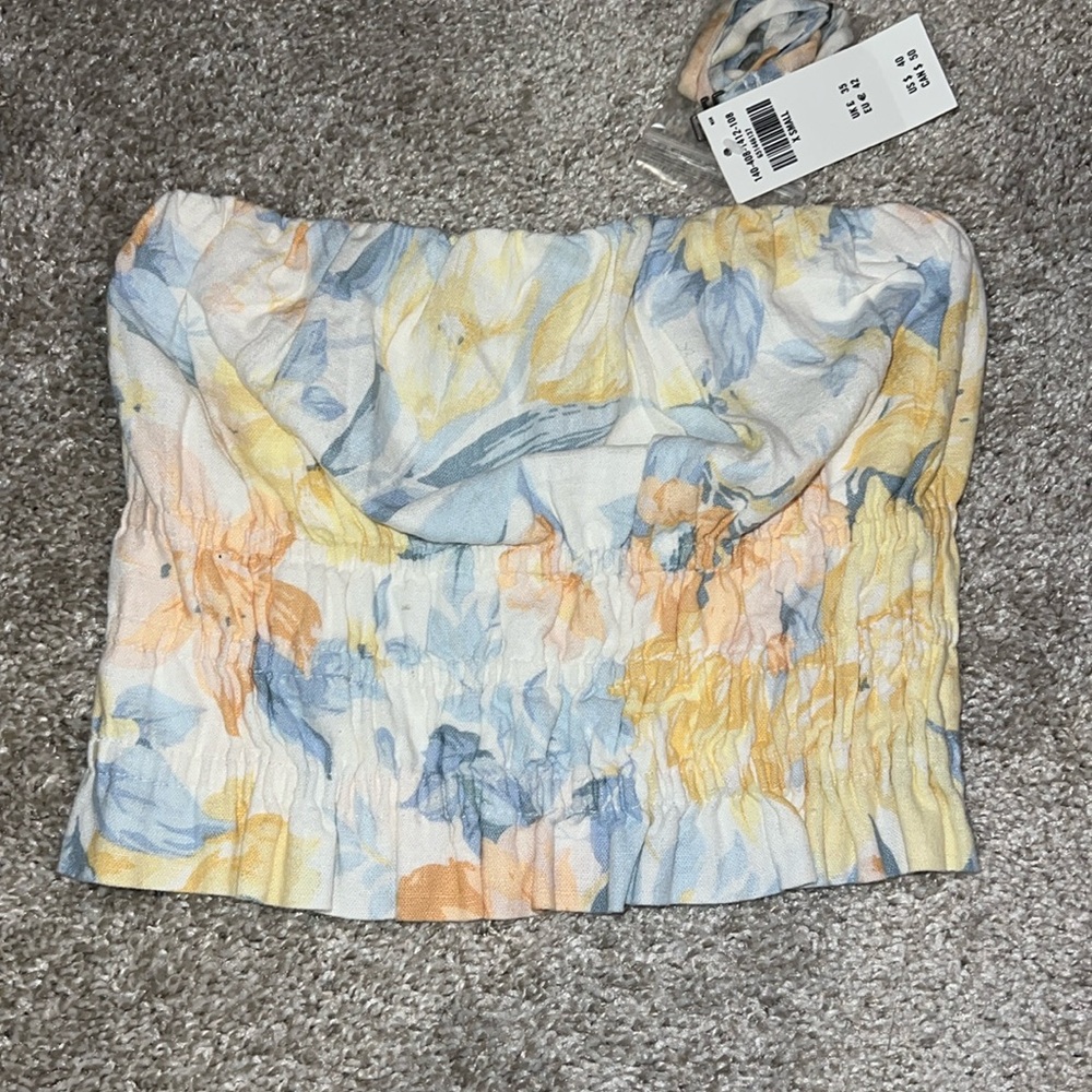 Abercrombie top